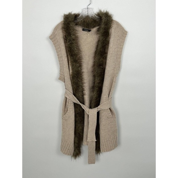 Theme Faux Fur Tan Sweater Vest Size Large - Picture 10 of 14